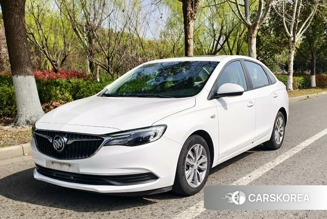 Buick Yinglang 2020 Белый из Китая, фото 4