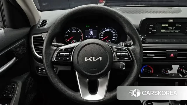 Kia Seltos 2021 Белый из Кореи, фото 4