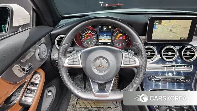 Mercedes-Benz C-Class W205 2018 Белый из Кореи, фото 4