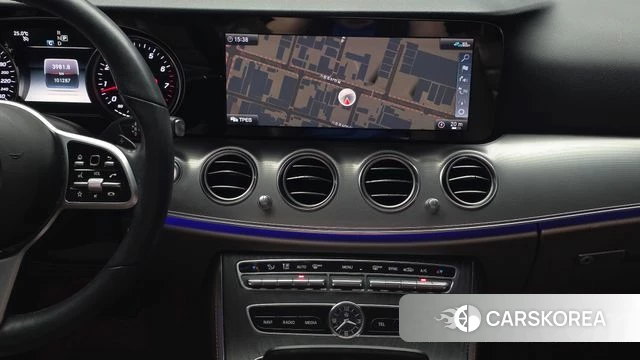 Mercedes-Benz E-Class W213 2020 Белый из Кореи, фото 4