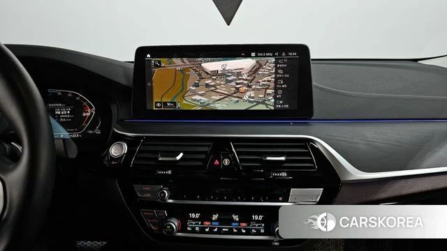 BMW 6 Series GT (G32) 2021 Черный из Кореи, фото 4