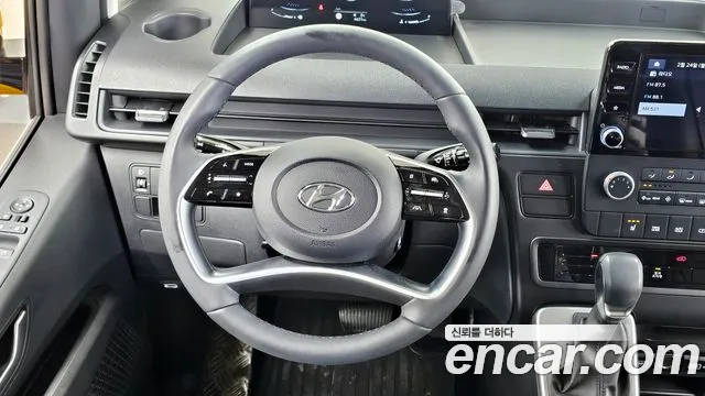 Hyundai Staria 2022 Желтый из Кореи, фото 4