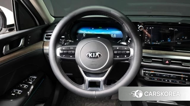 Kia K5 3rd generation 2019 Белый из Кореи, фото 4