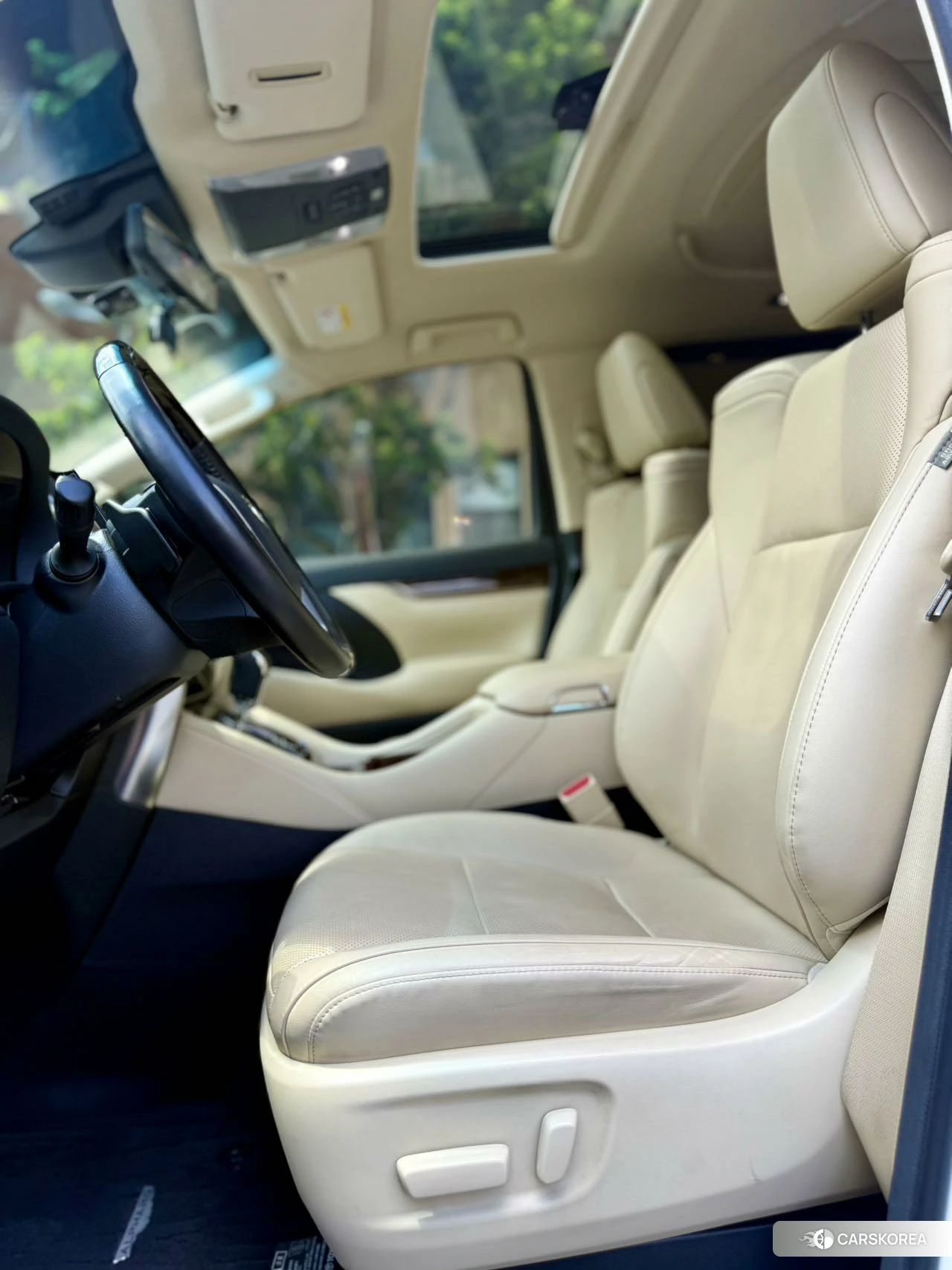 Toyota Alphard 2021 Белый из Китая, фото 4