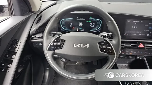 Kia Di Ol Nu Niro 2022 Белый из Кореи, фото 4