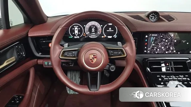 Porsche Panamera (972) 2024 Белый из Кореи, фото 4