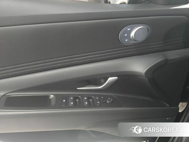 Hyundai The New Avante (CN7) 2025 Черный из Кореи, фото 4