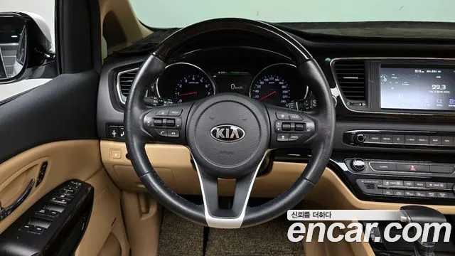 Kia The New Carnival 2018 Белый из Кореи, фото 4