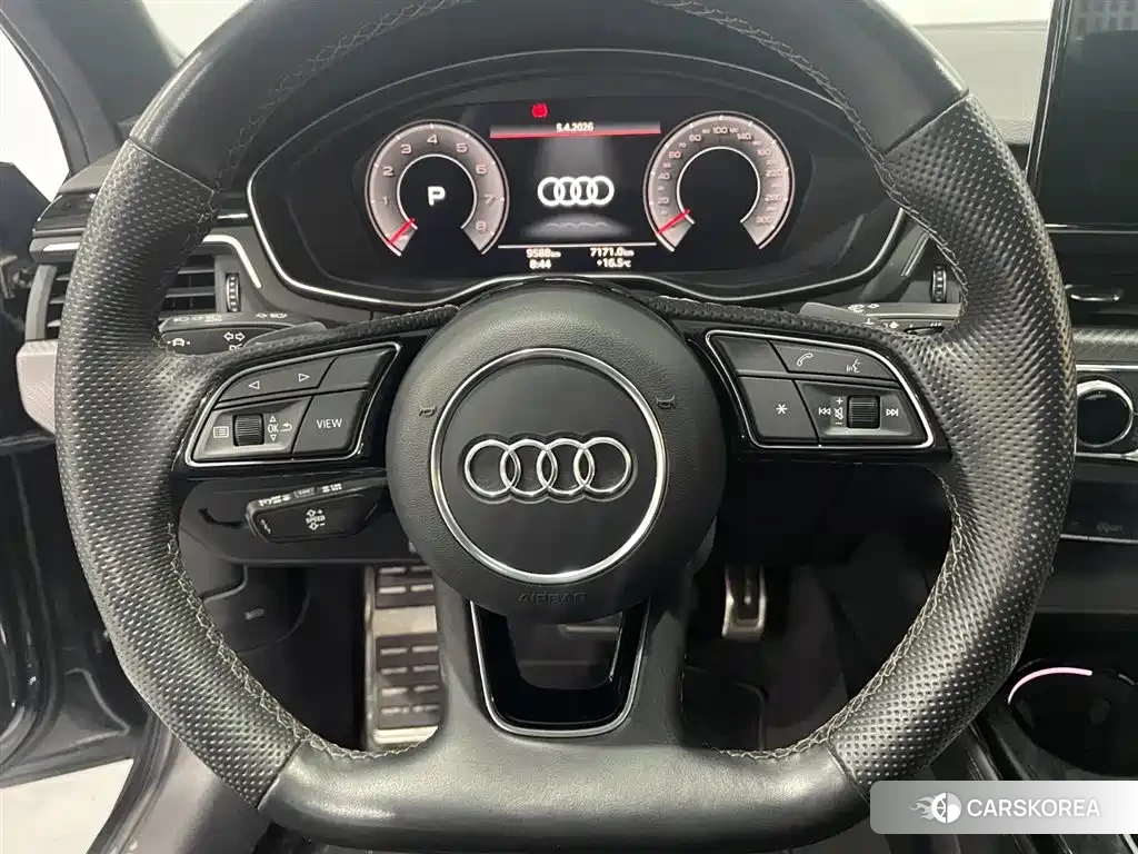 Audi A4L 2024 Silver/gray из Китая, фото 4