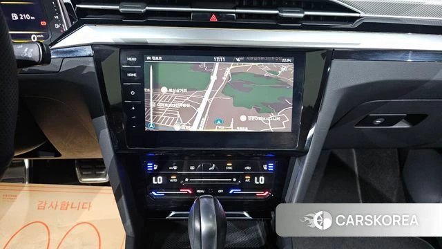 Volkswagen Arteon 2022 Серебристо-серый из Кореи, фото 4