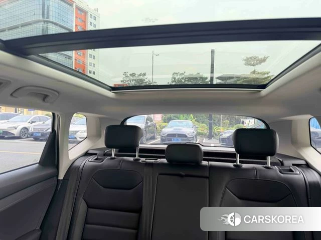Volkswagen Tuyue 2023 Белый из Китая, фото 4