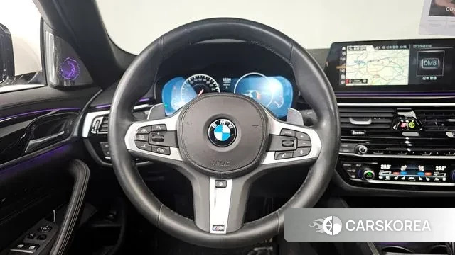 BMW 5 Series (G30) 2019 Белый из Кореи, фото 4