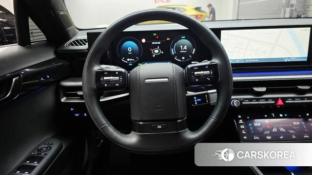 Hyundai Grandeur Hybrid (GN7) 2023 Черный из Кореи, фото 4