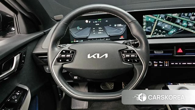 Kia EV6 2022 Серебристо-серый из Кореи, фото 4
