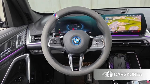 BMW iX1 (U11) 2023 Черный из Кореи, фото 4
