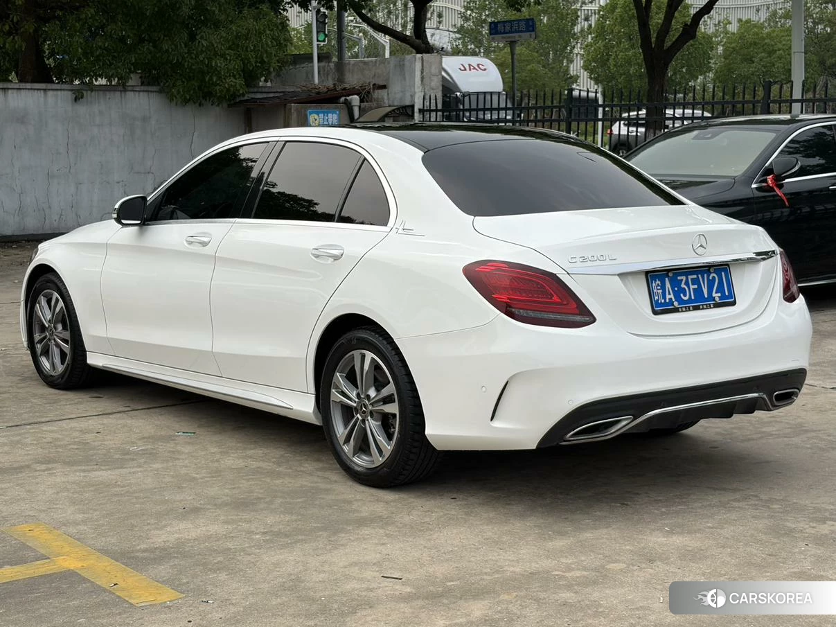 Mercedes-Benz Class C 2020 Белый из Китая, фото 4