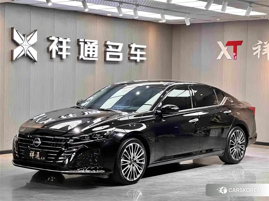 Nissan Altima 2023 Черный из Китая, фото 4