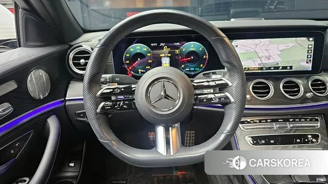 Mercedes-Benz E-Class W213 2022 Белый из Кореи, фото 4
