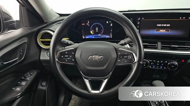Chevrolet (GM Daewoo) Trax Crossover 2024 Черный из Кореи, фото 4