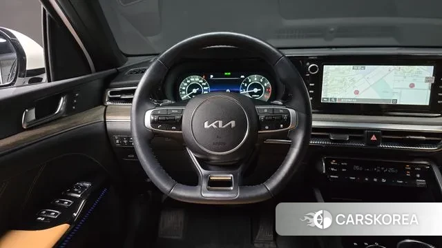 Kia K5 3rd generation 2023 Белый из Кореи, фото 4
