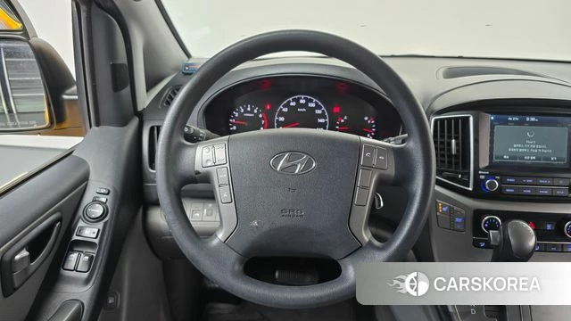 Hyundai The New Grand Starex 2020 Желтый из Кореи, фото 4