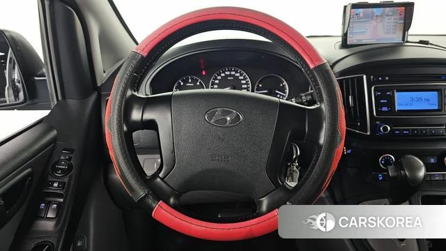 Hyundai The New Grand Starex 2018 Серебристо-серый из Кореи, фото 4