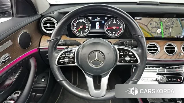 Mercedes-Benz E-Class W213 2019 Серый из Кореи, фото 4