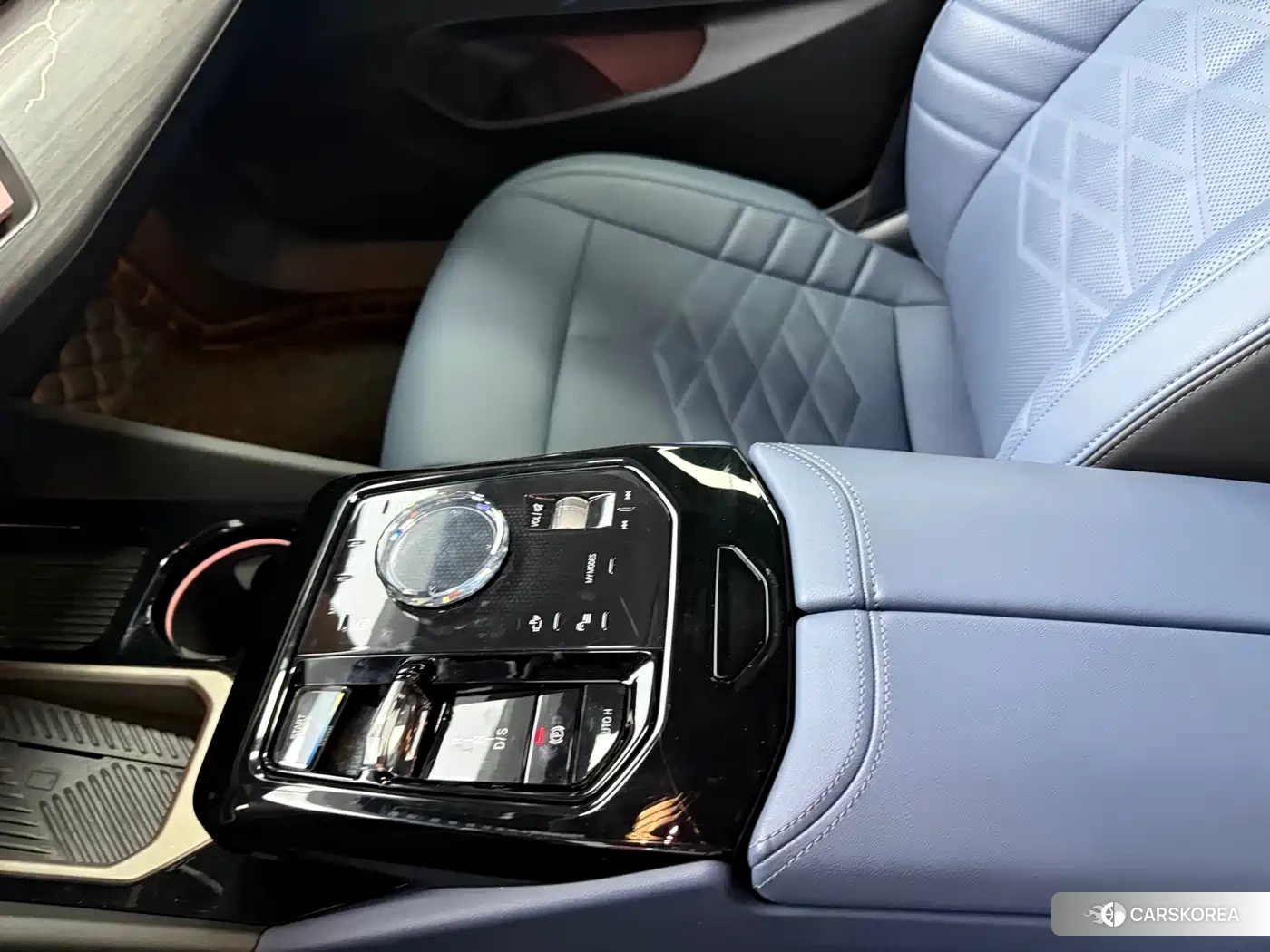 BMW 5 series 2024 Белый из Китая, фото 4