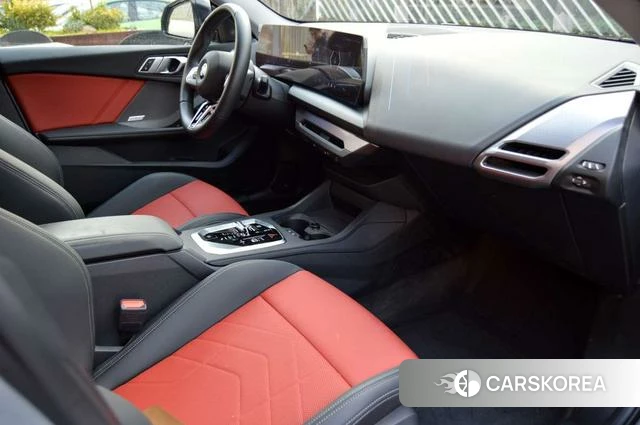 BMW 2 series 2025 Темно-серый из Китая, фото 4