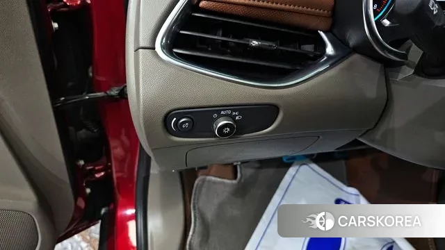Chevrolet (GM Daewoo) All New Malibu 2018 Красный из Кореи, фото 4
