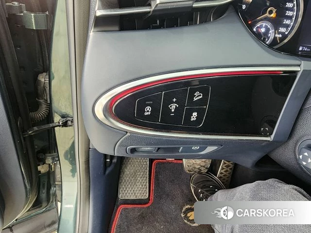Genesis GV70 2021 Светло-зеленый из Кореи, фото 4