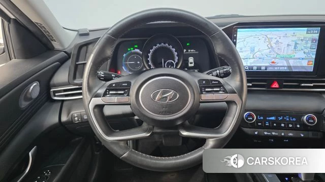 Hyundai Avante Hybrid (CN7) 2023 Белый из Кореи, фото 4