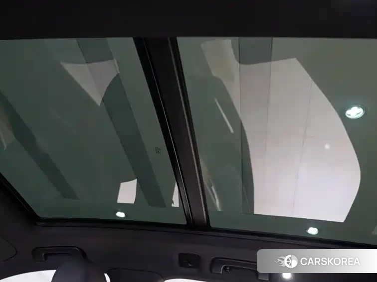 Audi Q7 2022 Черный из Китая, фото 4