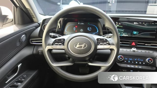 Hyundai The New Avante (CN7) 2023 Белый из Кореи, фото 4