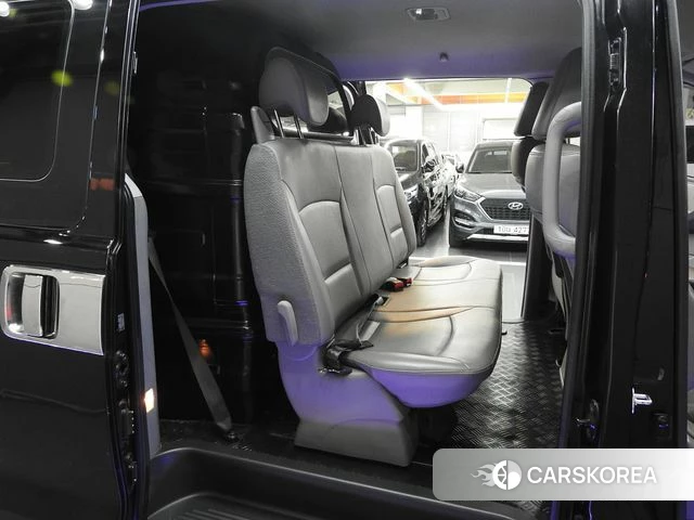 Hyundai The New Grand Starex 2019 Черный из Кореи, фото 4
