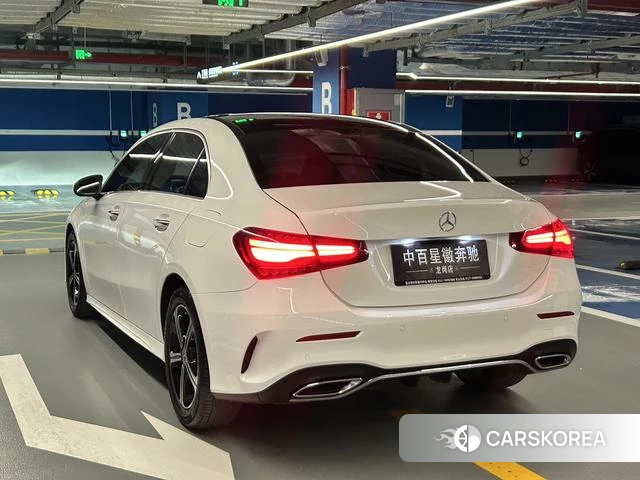 Mercedes-Benz Class A 2023 Белый из Китая, фото 4