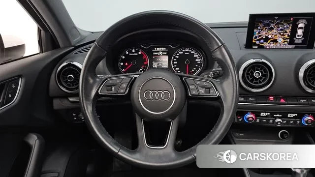 Audi New A3 2018 Белый из Кореи, фото 4