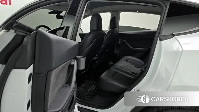 Tesla Model Y 2022 Белый из Кореи, фото 4