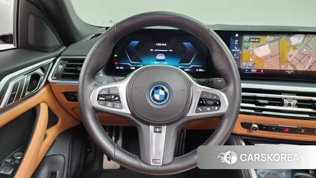 BMW i4 2022 Белый из Кореи, фото 4