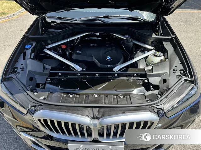 BMW X5 2025 Черный из Китая, фото 4
