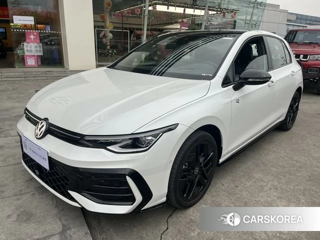 Volkswagen Golf 2025 Белый из Китая, фото 4