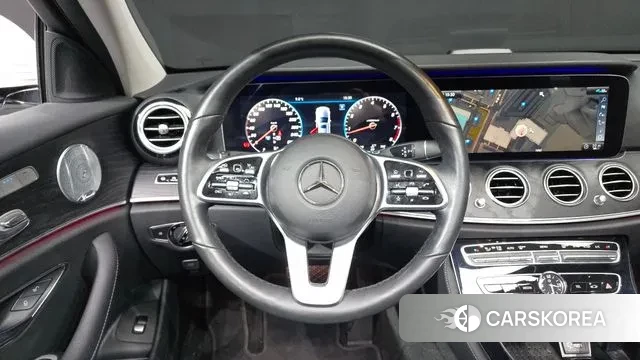 Mercedes-Benz E-Class W213 2020 Белый из Кореи, фото 4