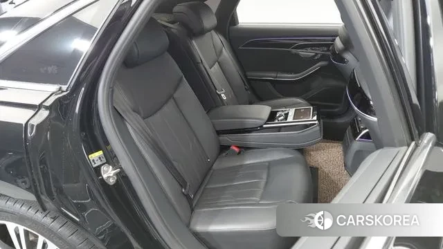 Audi A8 (D5) 2021 Черный из Кореи, фото 4