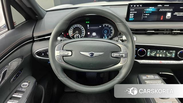 Genesis GV70 2023 Белый из Кореи, фото 4