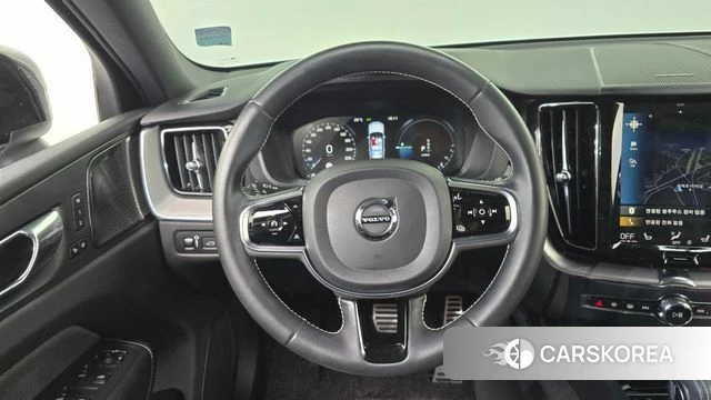 Volvo XC60 second Generation 2020 Белый из Кореи, фото 4