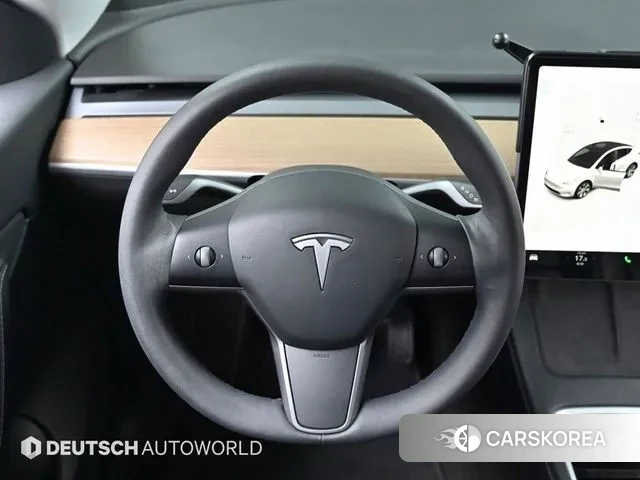 Tesla Model Y 2021 Белый из Кореи, фото 4