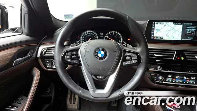 BMW 5 Series (G30) 2018 Белый из Кореи, фото 4