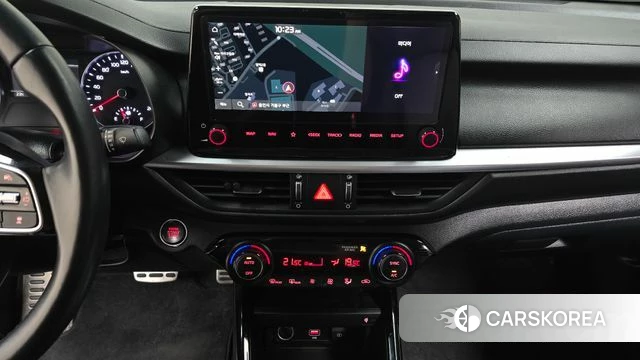 Kia The New K3 2nd generation 2023 Белый из Кореи, фото 4