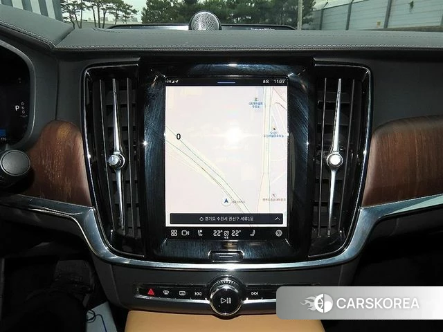 Volvo S90 2023 Серый из Кореи, фото 4