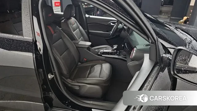 Chevrolet (GM Daewoo) Trax Crossover 2023 Черный из Кореи, фото 4